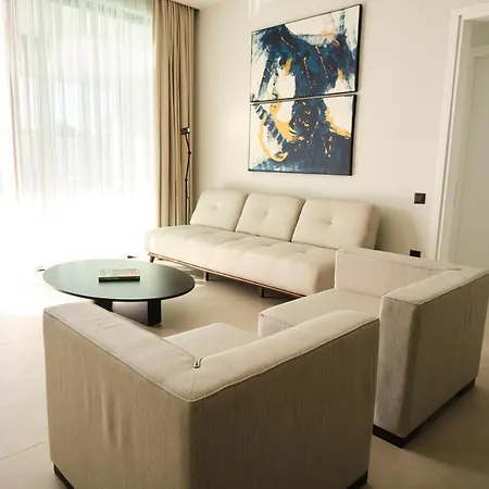 Ashta Nordic Βίλα